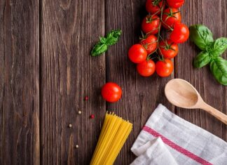 Czy pomidor lubi słońce?